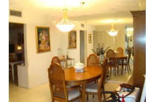 6861 SW 147th Ave, Miami, FL 33193, Sold 12/28/15