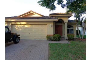 13525 NW 7th St, Plantation, FL 33325, Sold 04/29/15