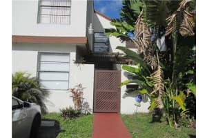 591 NW 98th Ct, Miami, FL 33172, Sold 05/06/15