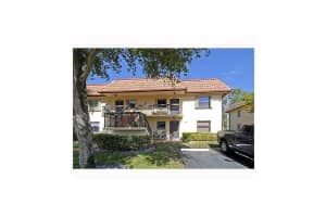 10605 NW 11th St, Pembroke Pines, FL 33026, Sold 04/10/15