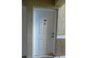 2640 S University Dr, Davie, FL 33328, Sold 04/14/15