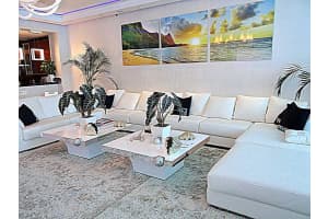 2711 S Ocean Dr, Hollywood, FL 33019, Sold 12/17/14