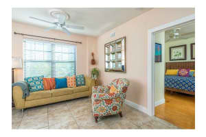 934 Michigan Ave, Miami Beach, FL 33139, Sold 04/02/15