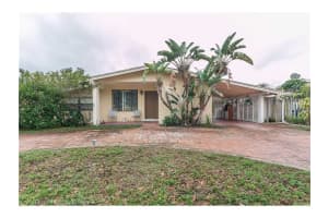 2510 NE 215th St, Miami, FL 33180, Sold 06/25/15