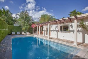 320 N Hibiscus Dr, Miami Beach, FL 33139, Sold 12/08/16