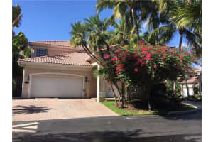 19456 40th Ct, Golden Beach, FL 33160, Sold 08/31/15