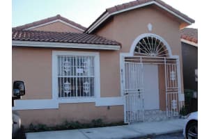 8916 NW 120th St, Hialeah Gardens, FL 33018, Sold 04/07/15