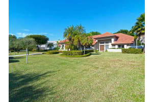 9717 SW 111th Terrace, Miami, FL 33176, Sold 03/30/15