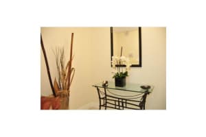 800 SE 4th St, Fort Lauderdale, FL 33301, Sold 02/13/15