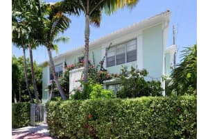 935 10th St, Miami Beach, FL 33139, Sold 06/17/15
