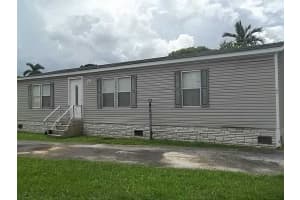 220 NE 12th Ave, Homestead, FL 33030, Sold 02/26/15