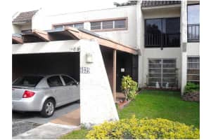 6500 Kendale Lakes Dr, Miami, FL 33183, Sold 04/17/15