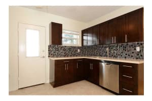 1300 Lincoln Rd B202, Miami Beach, FL 33139, Sold 03/06/15
