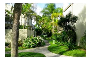 4726 SW 67th Ave APT F5, Miami, FL 33155, Sold 03/10/15