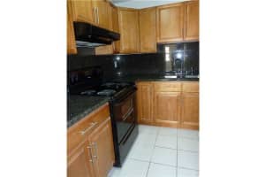 15250 SW 80th St, Miami, FL 33193, Sold 06/23/15