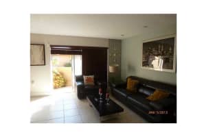 9958 SW 88th St, Miami, FL 33176, Sold 09/02/15