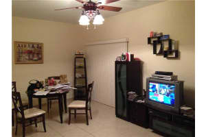 7542 NW 176th Terrace, Hialeah, FL 33015, Sold 07/22/15