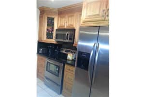 8503 NW 7th St, Miami, FL 33126, Sold 06/11/15