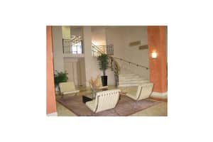 5825 Collins Ave #15b, Miami Beach, FL 33140, Sold 09/28/16