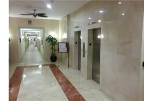 5825 Collins Ave #15b, Miami Beach, FL 33140, Sold 09/28/16