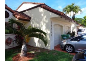 18826 NW 63rd Ct, Hialeah, FL 33015, Sold 02/26/15