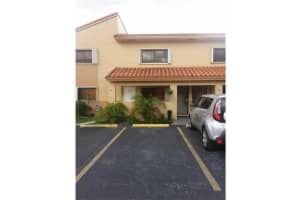 7925 W 29th Way, Hialeah, FL 33018, Sold 10/20/15