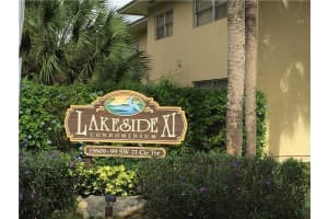 15699 SW 73rd Cir Terrace, Miami, FL 33193, Sold 04/30/15