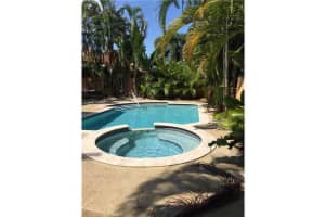 7961 NW 186th Terrace, Hialeah, FL 33015, Sold 05/14/15