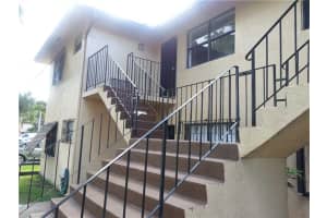 6882 NW 173rd Dr, Hialeah, FL 33015, Sold 05/14/15