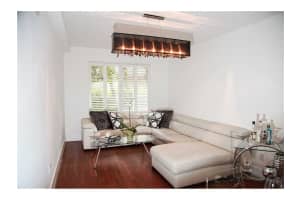 1025 Michigan Ave #1b, Miami Beach, FL 33139, Sold 10/01/15