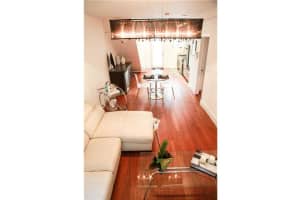 1025 Michigan Ave #1b, Miami Beach, FL 33139, Sold 10/01/15