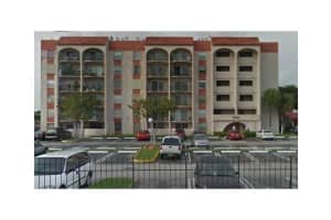 5201 NW 7th St, Miami, FL 33126, Sold 03/26/15