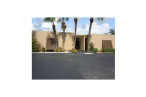 6723 Kingsmoor Way, Miami Lakes, FL 33014, Sold 04/14/15