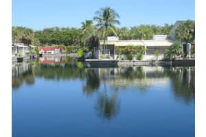 6433 Windmill Gate Rd, Hialeah, FL 33014, Sold 06/25/15