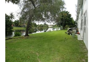 15 NW 204th St, Miami, FL 33169, Sold 10/19/15