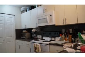 10642 SW 7th St, Pembroke Pines, FL 33025, Sold 07/20/20