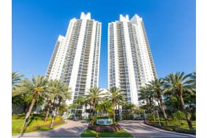 19111 Collins Ave, Sunny Isles Beach, FL 33160, Sold 04/08/15