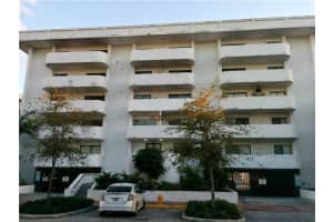 110 S Shore Dr #3g, Miami Beach, FL 33141, Sold 09/11/15