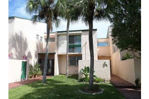 9179 Fontainebleau Blvd, Miami, FL 33172, Sold 04/30/15