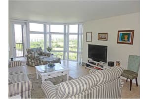 20100 W Country Club Dr, Aventura, FL 33180, Sold 11/29/15