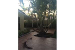 8909 SW 4th Ln, Miami, FL 33174, Sold 03/31/15