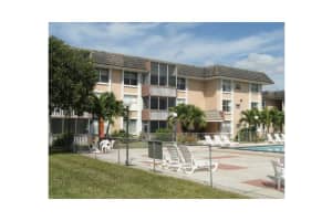 6707 NW 169th St APT A302, Hialeah, FL 33015, Sold 09/30/15