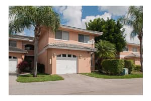 3255 NW 44th St, Oakland Park, FL 33309, Sold 08/13/15