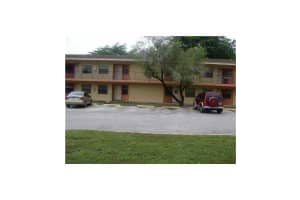 4082 Lakeside Dr, Tamarac, FL 33319, Sold 05/11/15