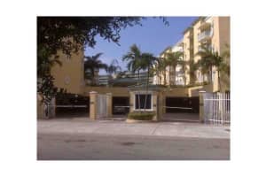 2475 NW 16th St Rd, Miami, FL 33125, Sold 01/14/16