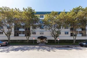 8950 NE 8th Ave, Miami, FL 33138, Sold 07/23/15