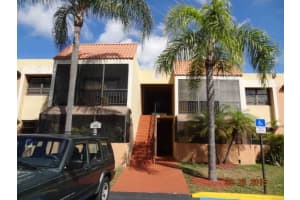 7913 SW 104th St, Miami, FL 33156, Sold 07/13/15