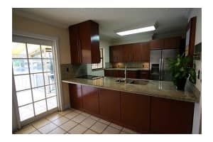 15892 Kilmarnock Dr, Miami Lakes, FL 33014, Sold 09/14/15