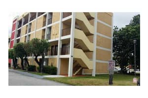 9220 Fontainebleau Blvd, Miami, FL 33172, Sold 07/27/15