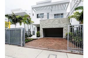18935 Atlantic Blvd, Sunny Isles Beach, FL 33160, Sold 10/30/15